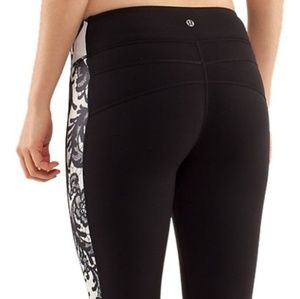 Lululemon Laceoflage leggings size 8